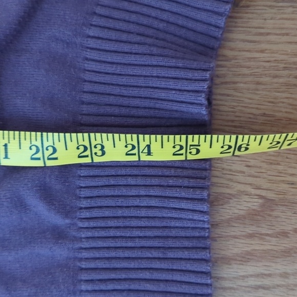 Chic Ann Taylor Plum Sweater Top - Cozy Elegance ๐ธ - Picture 4 of 4